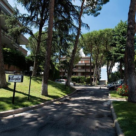Park Hotel Blanc Et Noir Рим Экстерьер фото