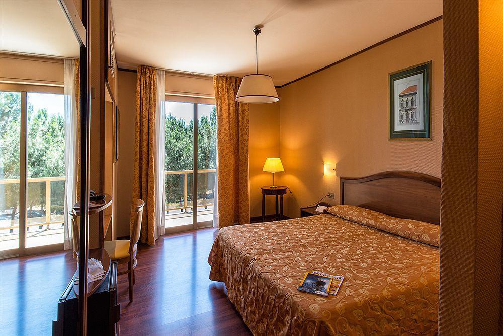Park Hotel Blanc Et Noir Рим Экстерьер фото