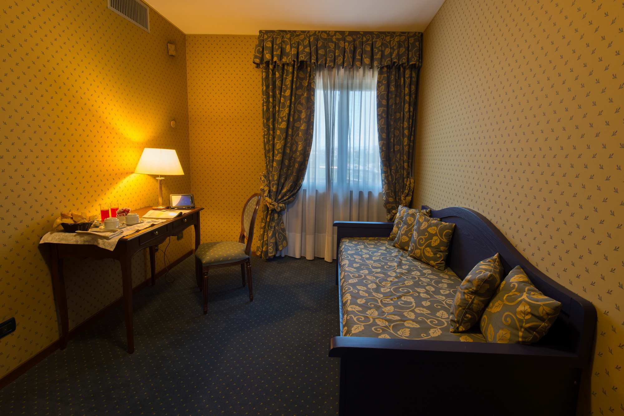 Park Hotel Blanc Et Noir Рим Экстерьер фото