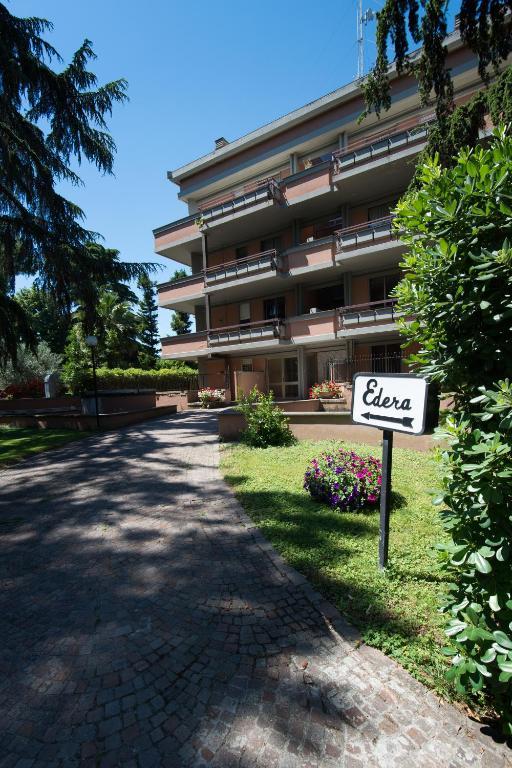 Park Hotel Blanc Et Noir Рим Экстерьер фото