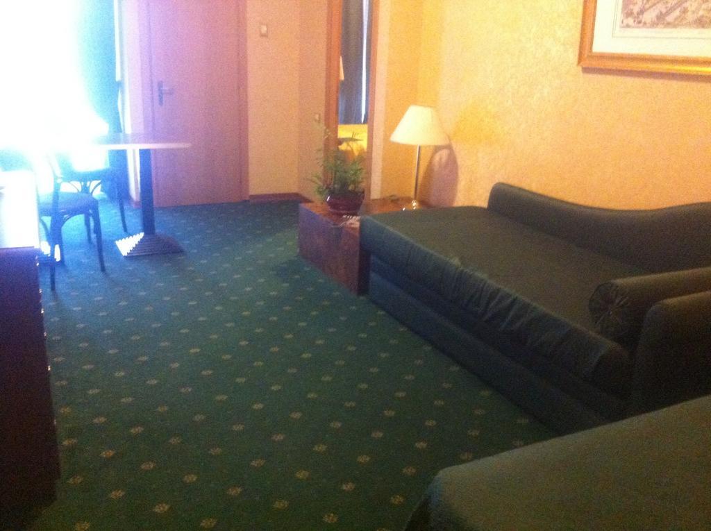 Park Hotel Blanc Et Noir Рим Номер фото